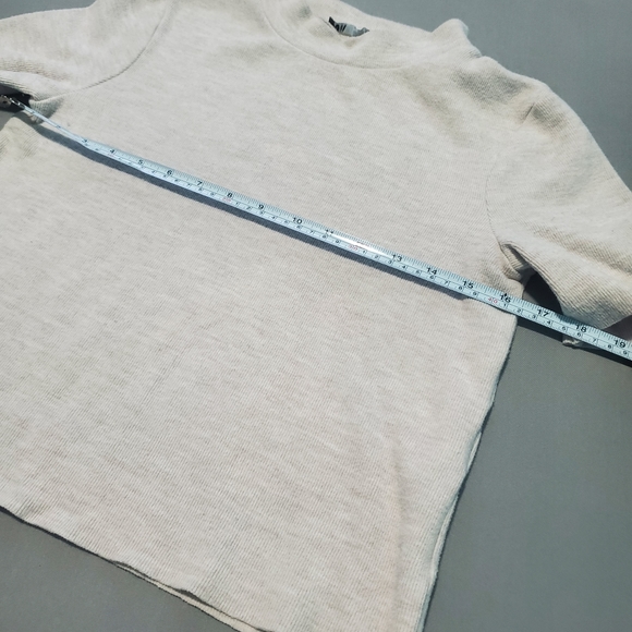 Super Soft Zara Mock Neck Shirt - Picture 4 of 5
